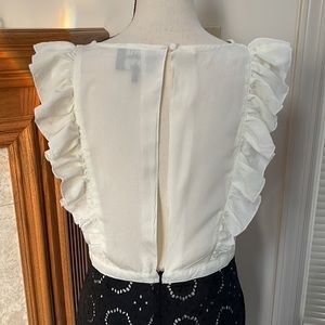 ~Ark & Co  Ruffle Eyelet Ivory & Black  Dress Open Back Size Large